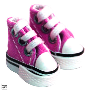 Miniature Finger Shoes - Dark Pink Edition